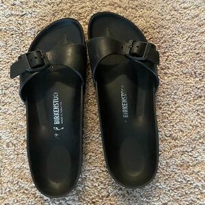 Birkenstock flip flops size 39